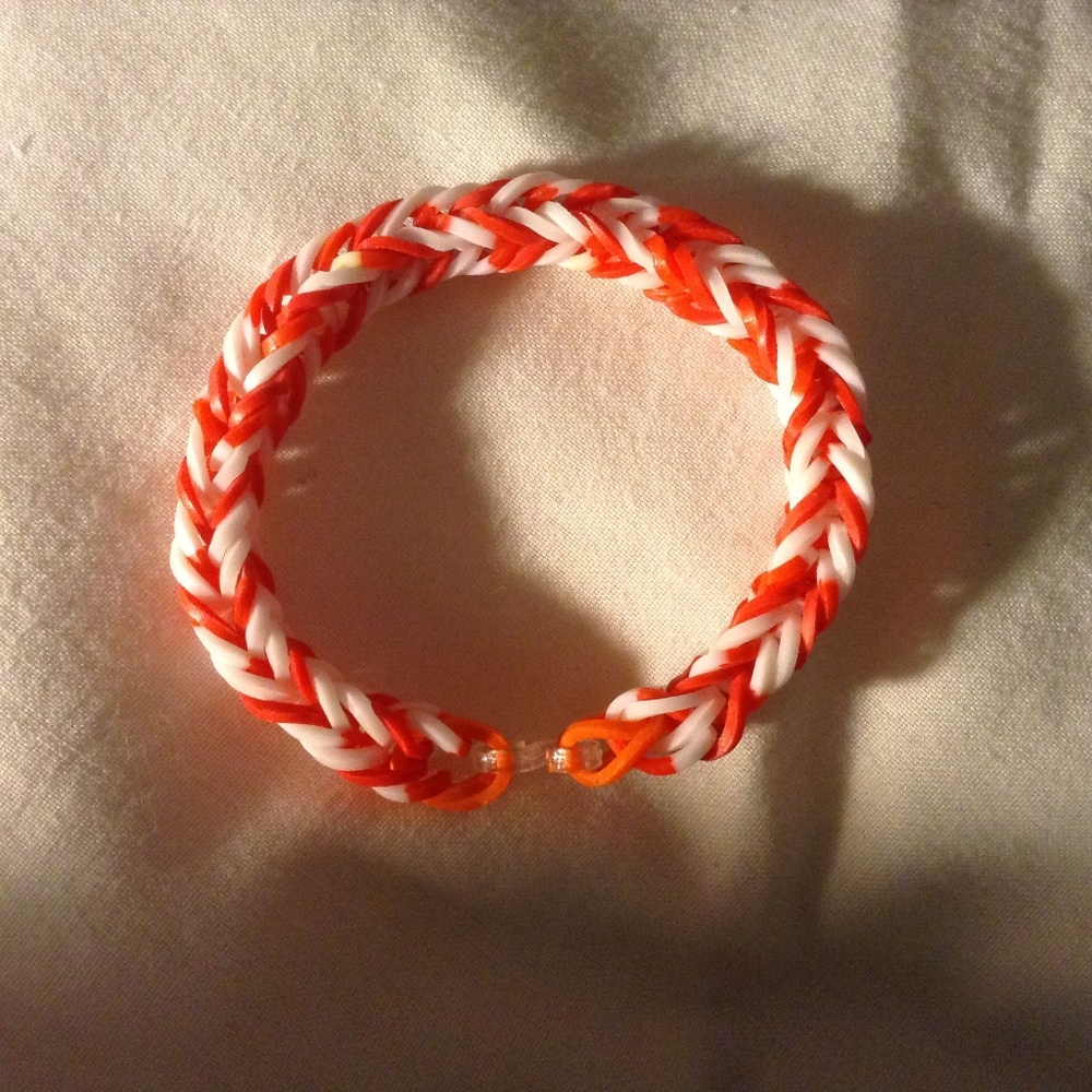 Bracelets - Picture 4 of 7